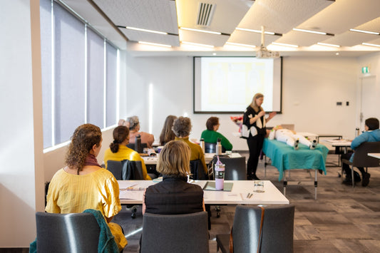 A class room full of Jin Shin Jyutsu Students learning all about the power and the art of Jin Shin Jyutsu and how effective it is